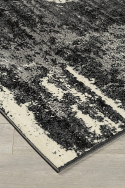 Ashley Roskos Black/Gray Large Rug